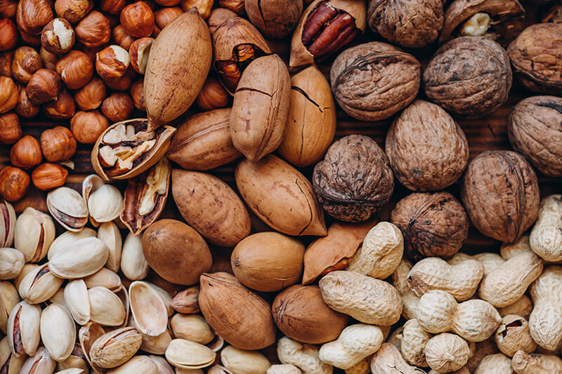 Najzdrowsze rodzaje orzechów – które odmiany warto jeść? Poznaj ich zdrowotne właściwości